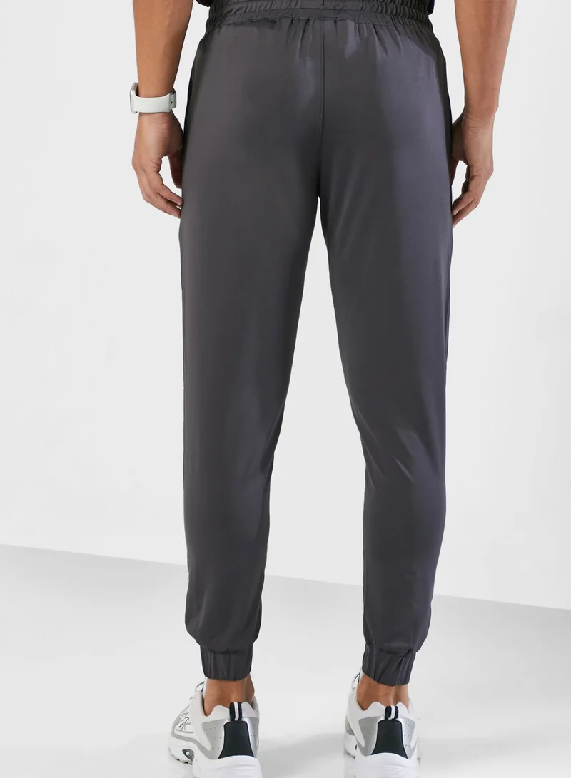 FRWD Training Jogger