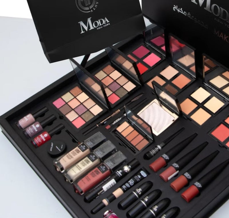 Moda New York Makeup Kit - Image 4