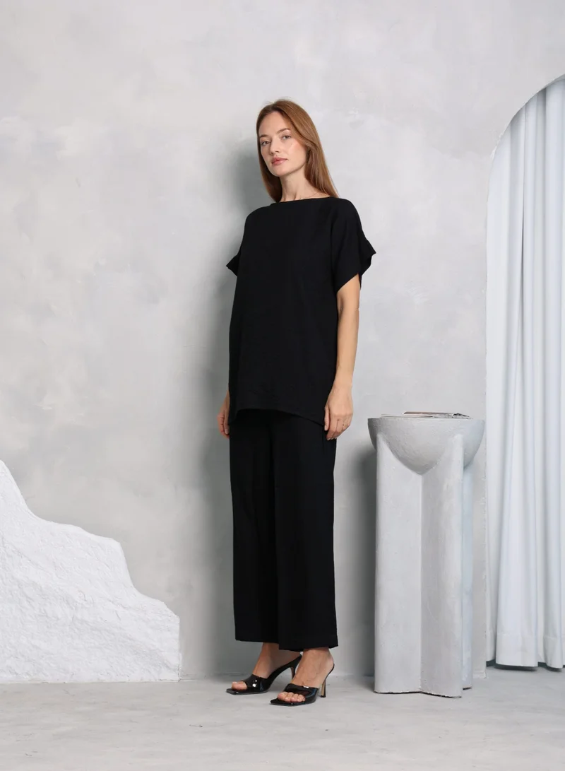 Nikias Black american linen trouser set