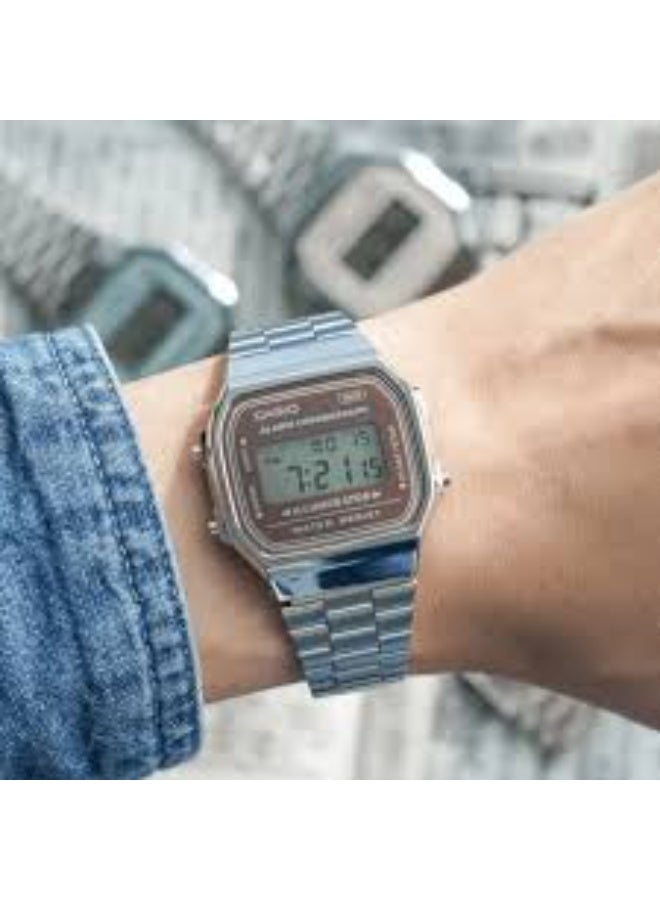 كاسيو ساعة كاسيو الكلاسيكية الرقمية للجنسين - مينا بني، حزام فضي من الفولاذ المقاوم للصدأ - Image 3