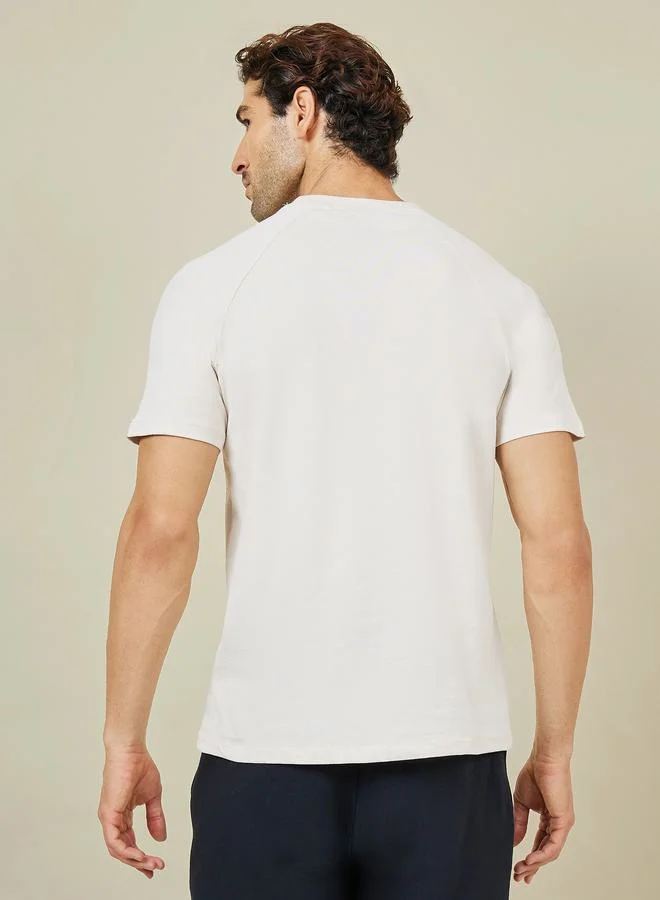 امبرو Logo Patch Detail Crew Neck T-Shirt with Short Sleeves