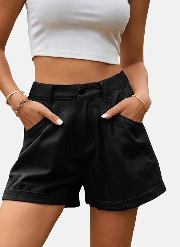 يونيكي Black Mid Rise Plain Slim Fit Shorts