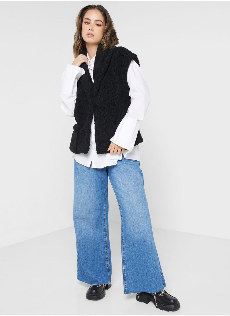 Jacqueline de Yong Pocket Detail Fur Vest Jacket  - Image 4