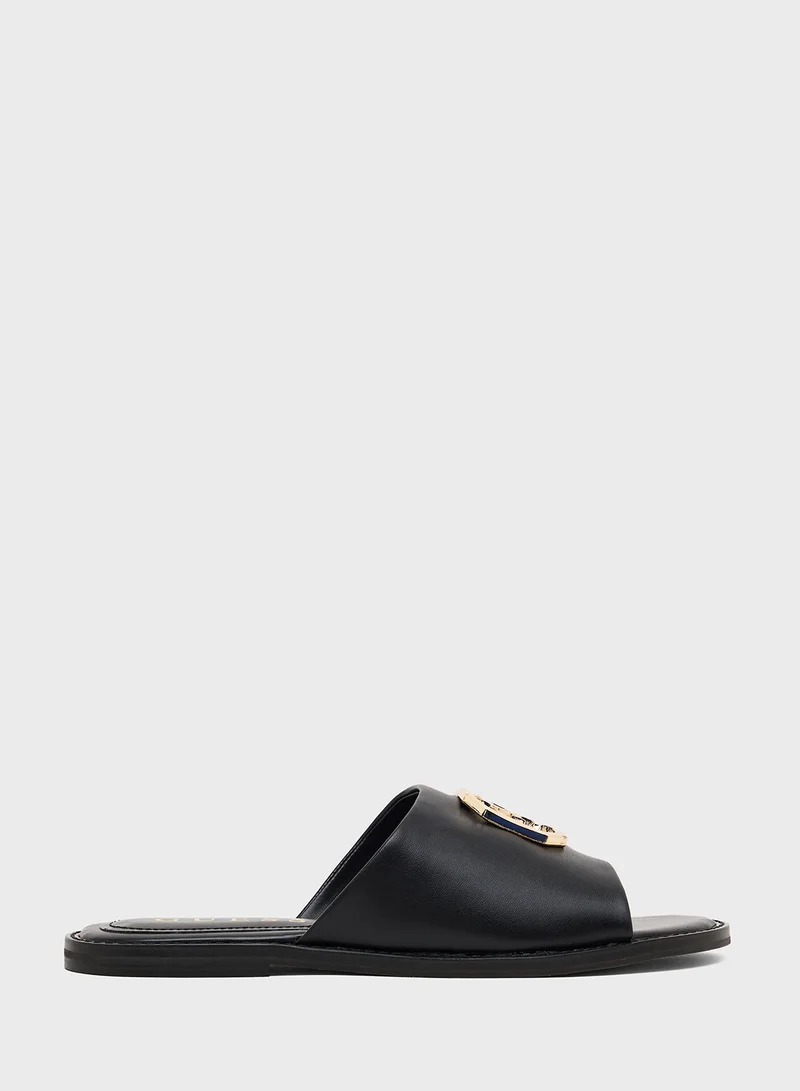جس Single Strap slides