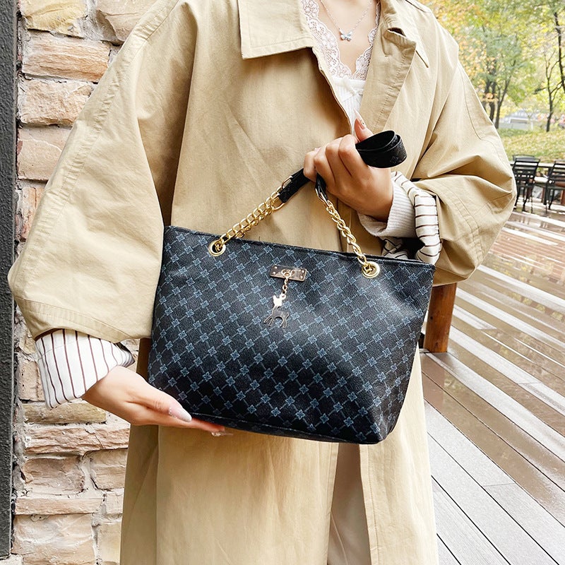 Women'S Bag Vintage Niche Portable Distinctive Trendy Large Capacity Fashionable Commuting Shoulder Bag Stylish Tote Bag - Image 5