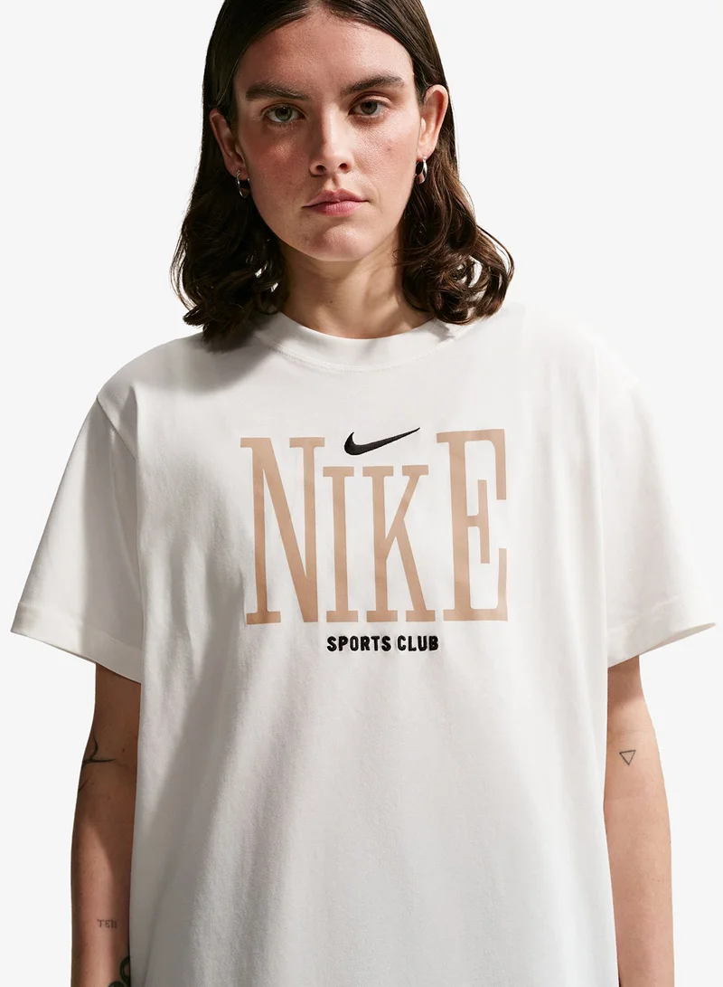 Nike  Nsw Classic Boyfriend Oc Inconnect T-Shirt for Women | Best Price UAE