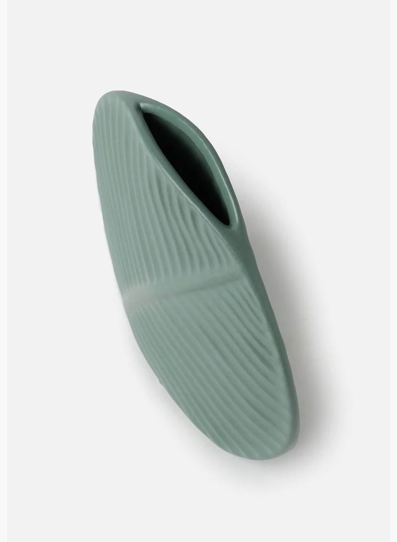 Bonhomie Leaf Textured Round Modern Ceramic Flower Vase For Home Decor