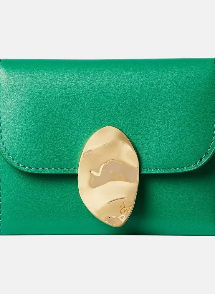 كالفن كلاين Causal Stone Lock Trifold Wallet