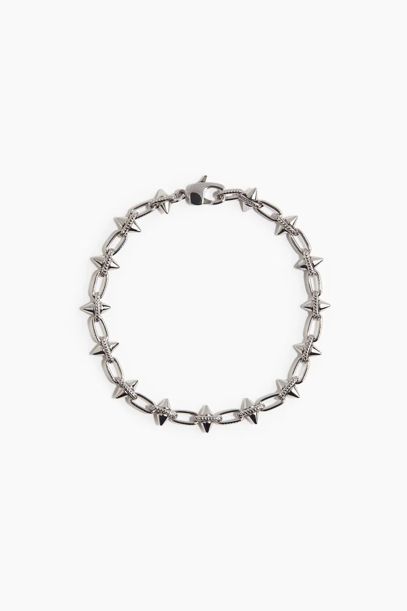 اتش اند ام إسوارة مزينة بتفاصيل مدببة