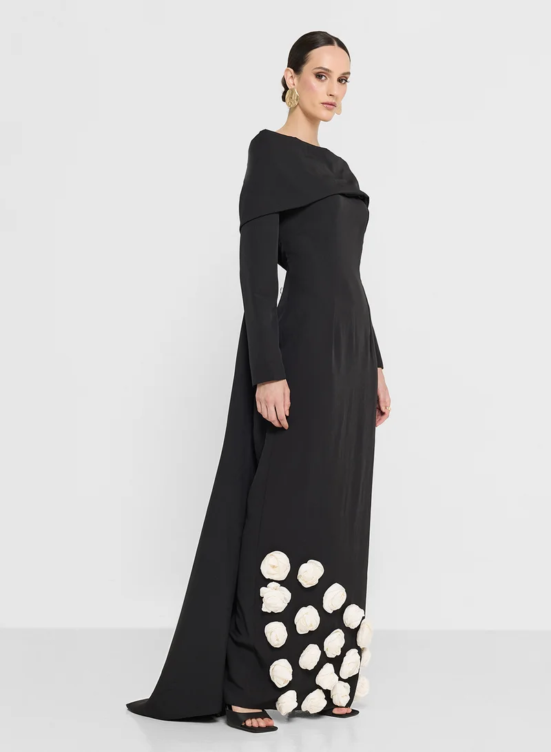 نمشي x One Shoulder Dress With Floral Detail & Trail