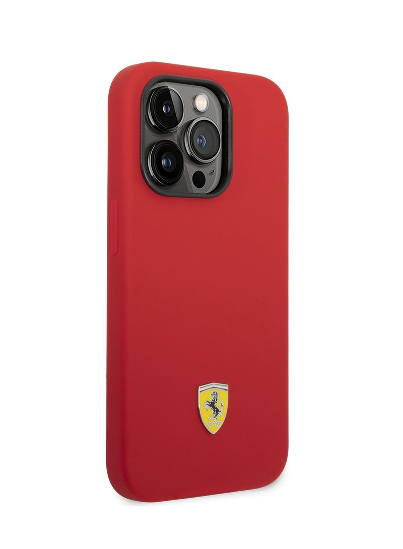 Ferrari Magsafe Silicone Metal Logo Hard Case for iPhone 14 Pro (6.1") - Red - Image 4