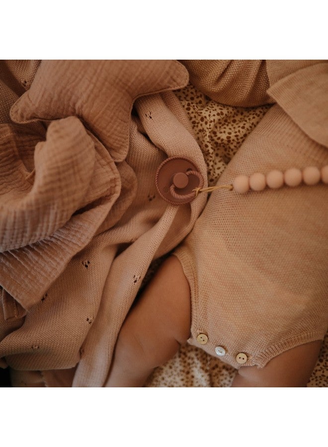 فريج لهاية فريج للأطفال من المطاط الطبيعي | صنع في الدنمارك | خالية من مادة BPA (لون أزرق فاتح/لون المحيط، من 0 إلى 6 أشهر) - Image 2