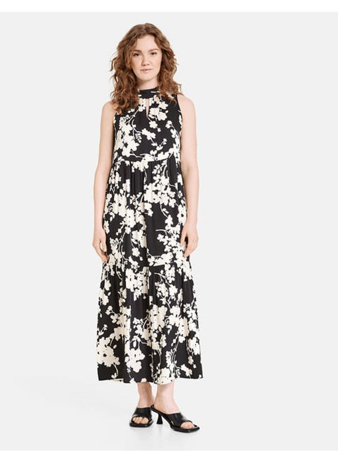 GERRY WEBER فستان متعدد الطبقات بدون أكمام بطبعة زهور  - Image 2