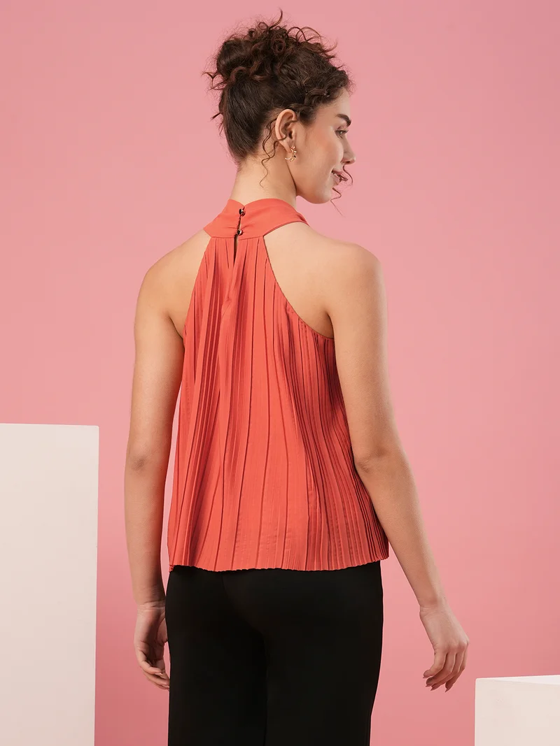 globus Women Rust Halter Neck Accordion Pleats Crepe Top
