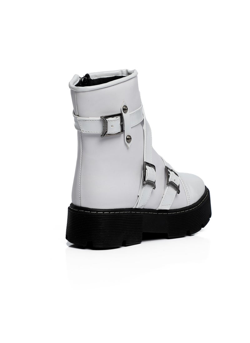 Generic - Half Boots White Shiny / Leather - Image 1