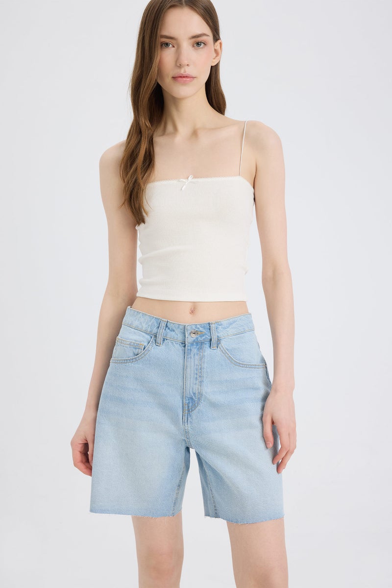 DeFacto Woman Jean High waist Bermuda  - Image 4