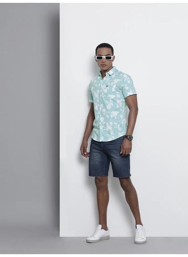 The Indian Garage Co Men Slim Fit Floral Printed Half Sleeves Spread Collar Resort Wear Shirt