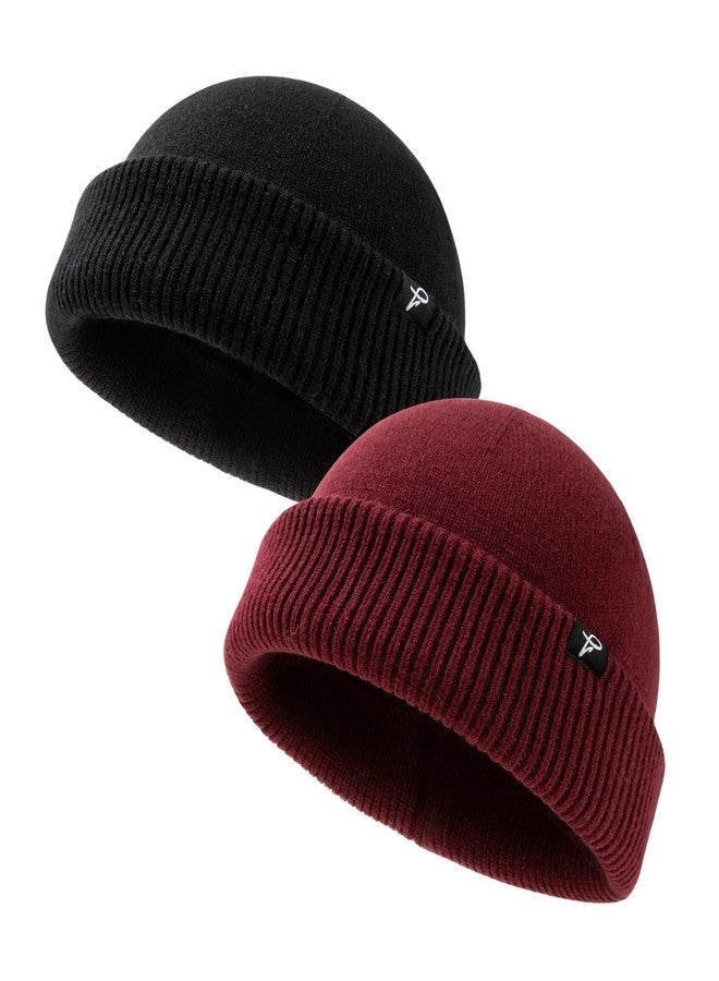 قبعات صوفية قصيرة من Comhats، عبوة من قطعتين، مقاس XL/XXL، للرجال والنساء - قبعات صوفية ناعمة مطاطية محبوكة، قبعات صغيرة للجنسين بتصميم مستوحى من قبعات الصيادين، مناسبة للأنشطة الخارجية وعيد الميلاد - لون أسود كلاسيكي وعنابي - Image 1