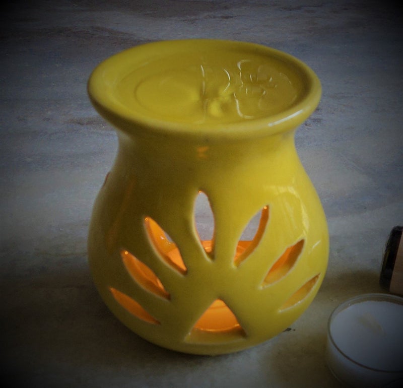LandSlide Ceramic Aroma Oil Diffuser Burner | Candle Holder with 1 Tea Candle, 4 Inch (Yellow) - Image 2