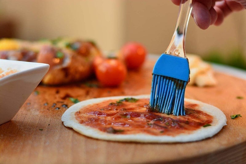 PRUJASH ENTERPRISE PRUJASH ENTERPRISE Silicone Spatula and Oil Brush Set Special for Cake BBQ Oil Brush for Cooking Kitchen Use MixerGrillingTandoorCookingBakingGlazingOil Brush with Spectula1 Set  - Image 3