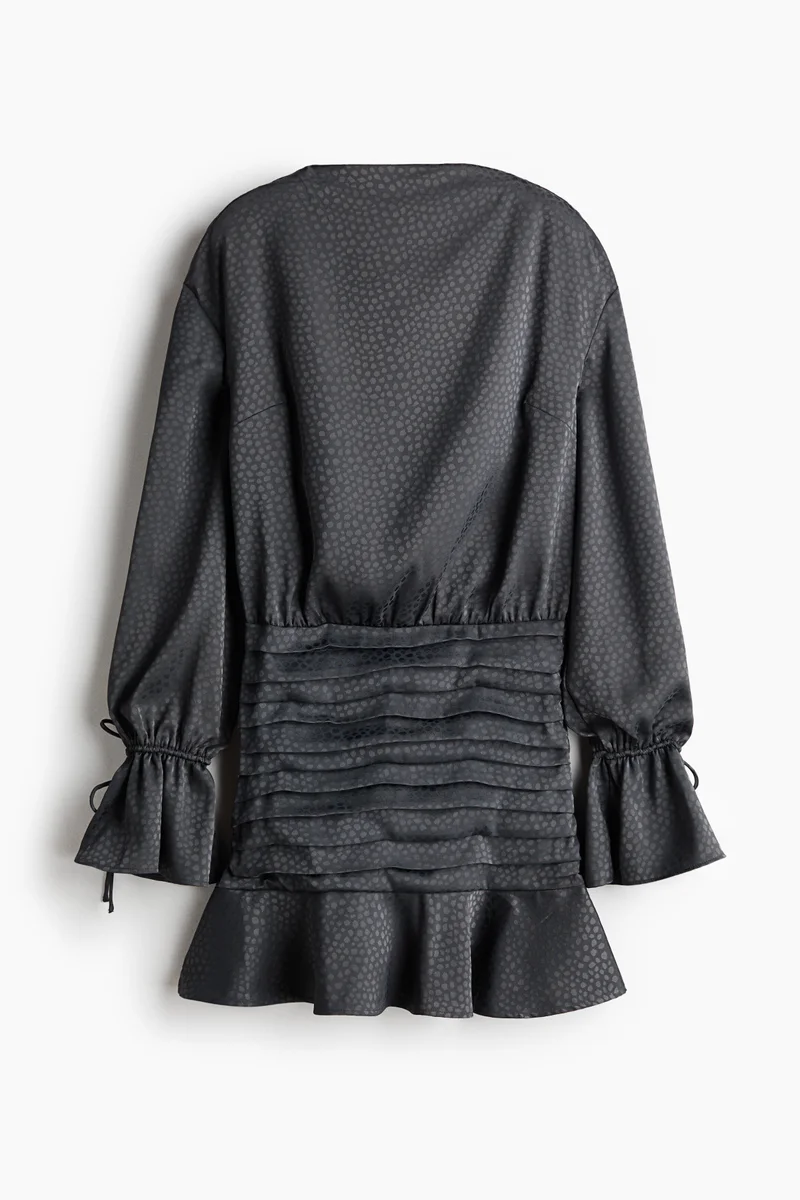 H&M  Pleated chiffon dress for Women | Best Price UAE