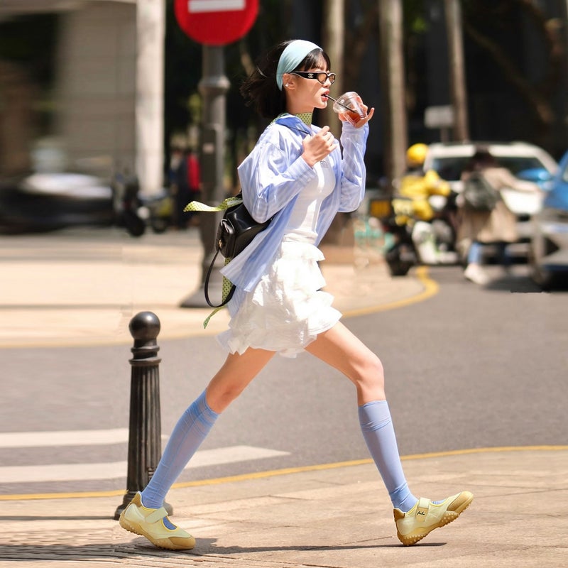 Women's Low Top Sneaker with 6cm Height Increase - Image 4