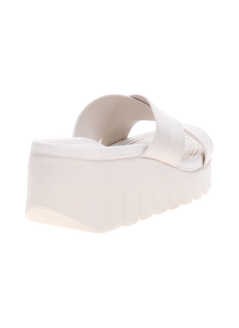 Moleca Women’s Flat Summer Footwear – Lightweight Slip-On Comfort with Stylish Casual Design - Image 3