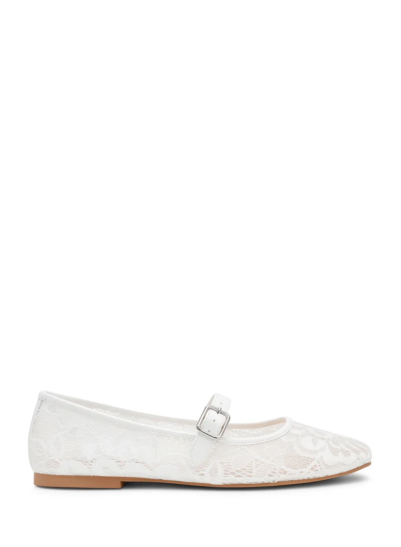 Wildflower-L White Lace
