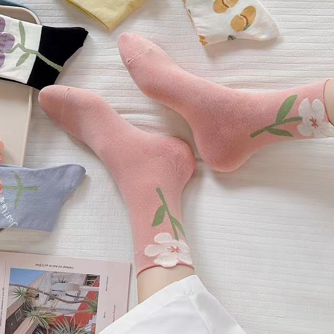 CazDopaM Cute Cotton Socks for Women and Girls, 5 Pairs Socks for Sports and Daily Wear Vintage Socks Floral Crew Socks (5-pairs,Cotton) - Image 3