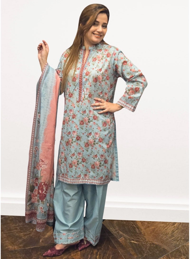 بدلة شالوار فيرشي نسائية مطبوعة بالورود باللونين الأزرق والوردي - 3 قطع غير مخيطة - مقاس كبير
