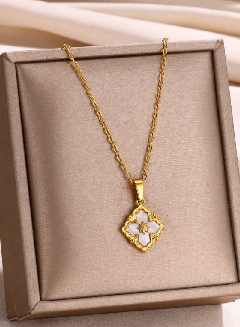 إيكوال سلسال نسائي مصنوع من الاستانلس ستيل مطلي باللون الذهبي - Image 1