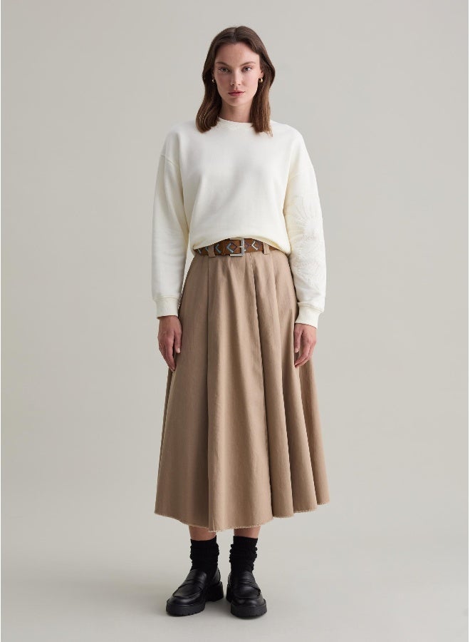 او في اس سويت شيرت بتطريز زهري - Image 2