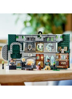 LEGO LEGO 76410 Harry Potter Slytherin House Banner Set  - Image 2