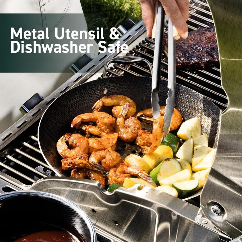 HexClad HexClad Hybrid Nonstick BBQ Grill Pan, Dishwasher-Friendly, BBQ and Oven-Safe Up to 900°F  - Image 5
