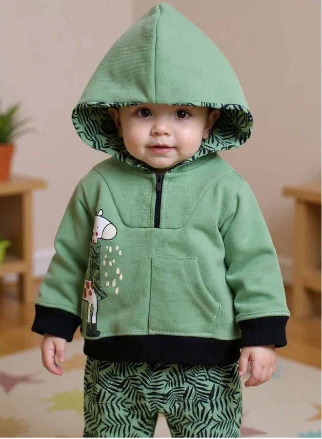 الصياد طقم بيجامة أطفال أولاد بقبعة قطن باللون الأخضر بطبعة زرافة - Image 2