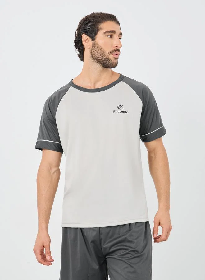 ستايلي Styli Minimal Print Raglan Sleeve T-Shirt and Shorts Set