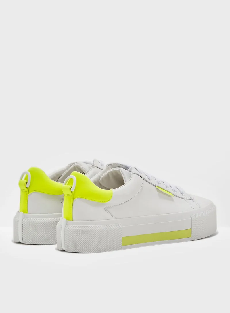KENDALL + KYLIE Tyler Sneakers