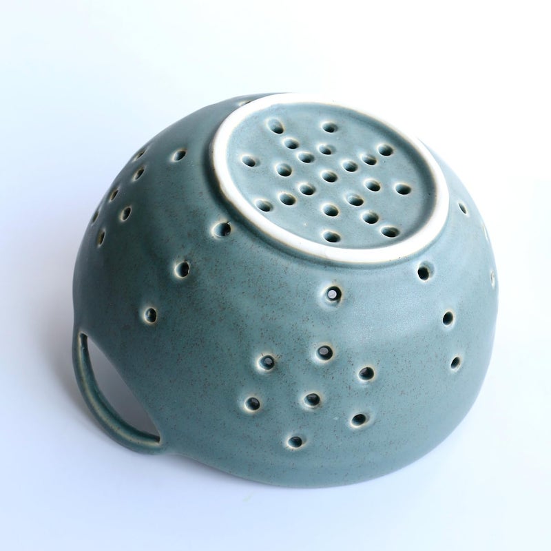 Amitofo Matte Glaze Ceramic Berry Colander Bowl with Handles â€“ 8.5" Handle-to-Handle Ã— 8" Bowl Dia Ã— 3.3" High â€“ Rustic Stoneware Drain Bowl for Fruit, Berries, and Kitchen Decor (Matte Green) - Image 4