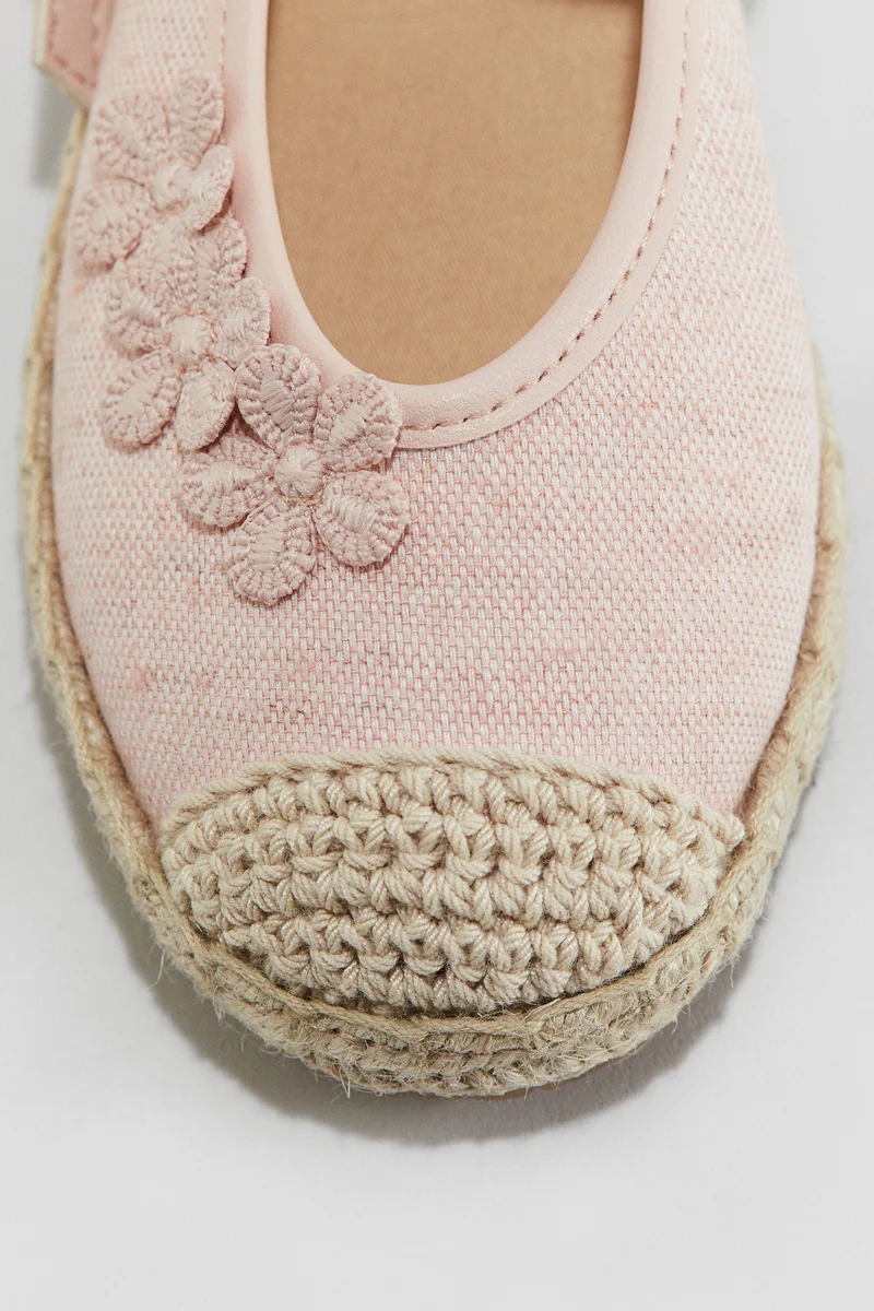 اتش اند ام حذاء إسبادريل