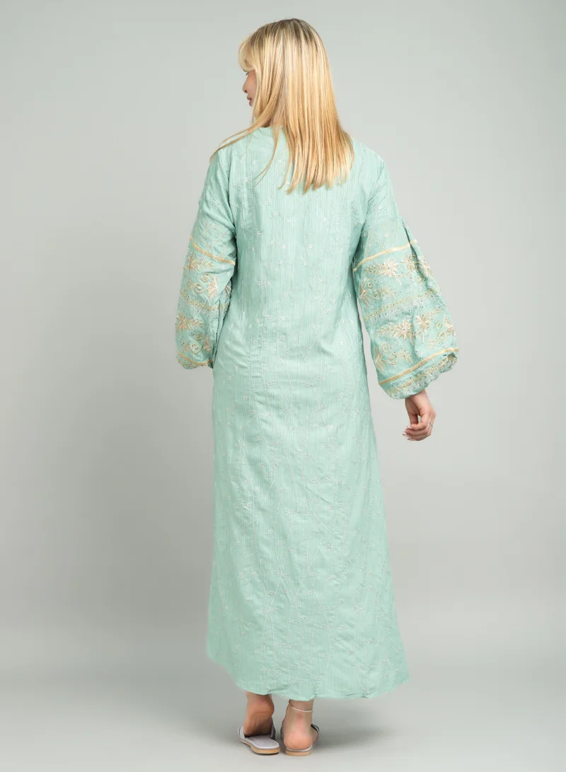 IKKXA Embroidered Wide Push Sleeves Jalabiya CJ1085 Green