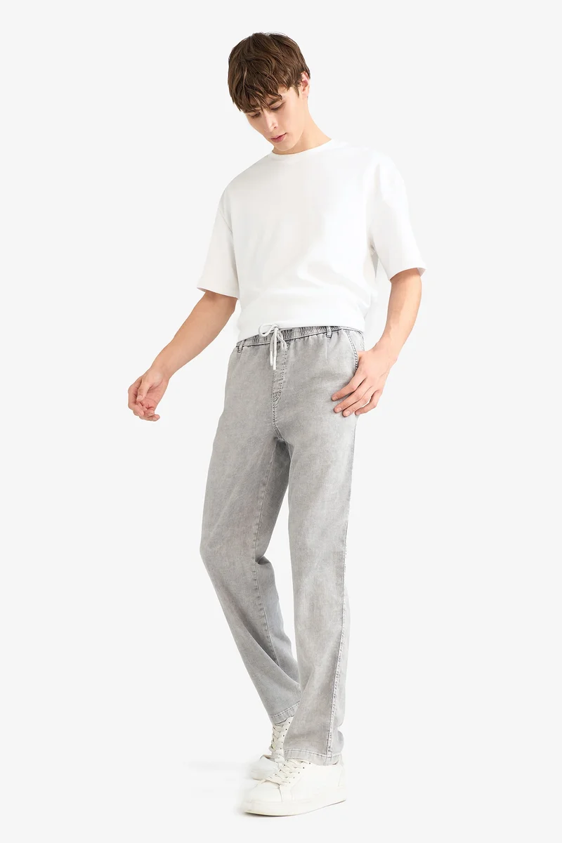 Defacto  Wide Leg Washed Jeans for Men | Best Price UAE