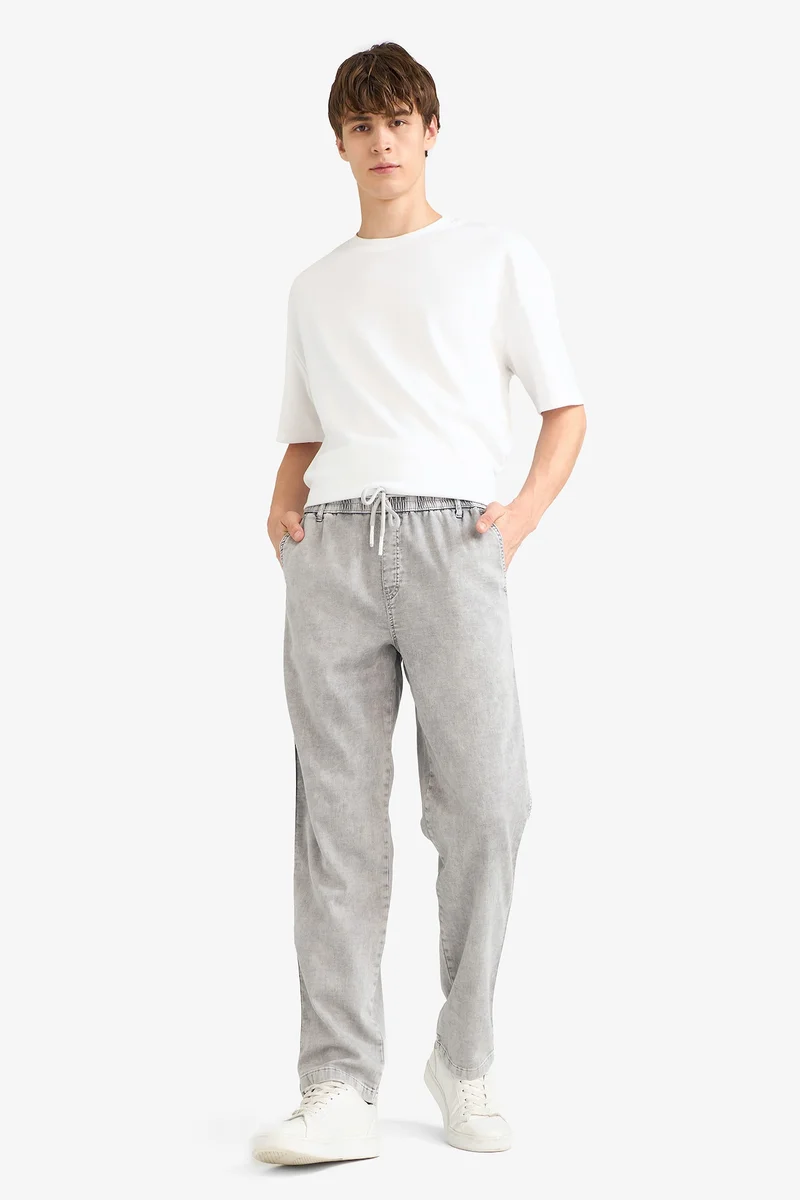 Defacto  Wide Leg Washed Jeans for Men | Best Price UAE