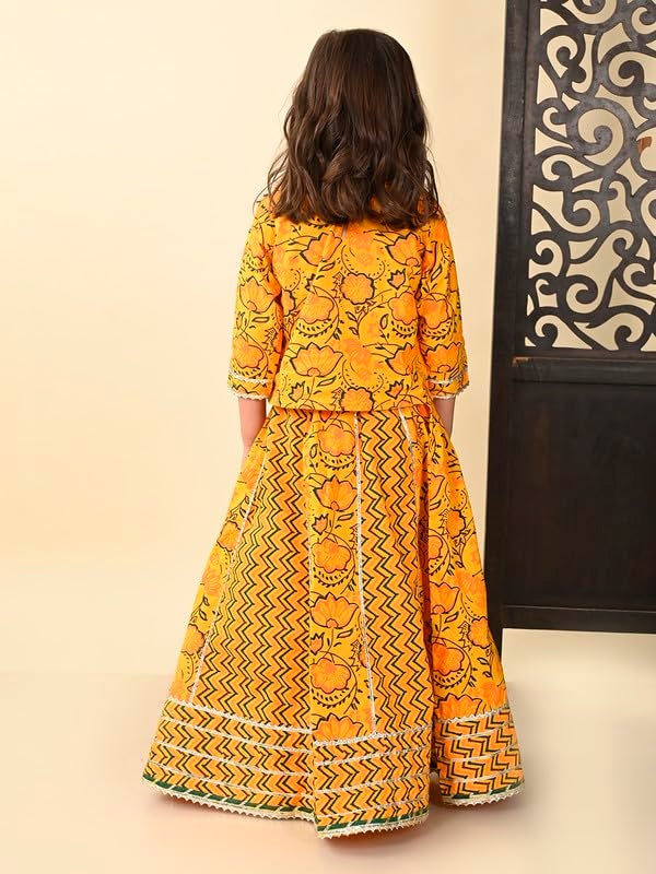 Superminis Girls Cotton Sliver Yoke 3/4 Sleeves Ethnic Printed Choli With Kali Style Lehenga Set (3-4 Years, Yellow) | Finish Type: Readymade - Image 2