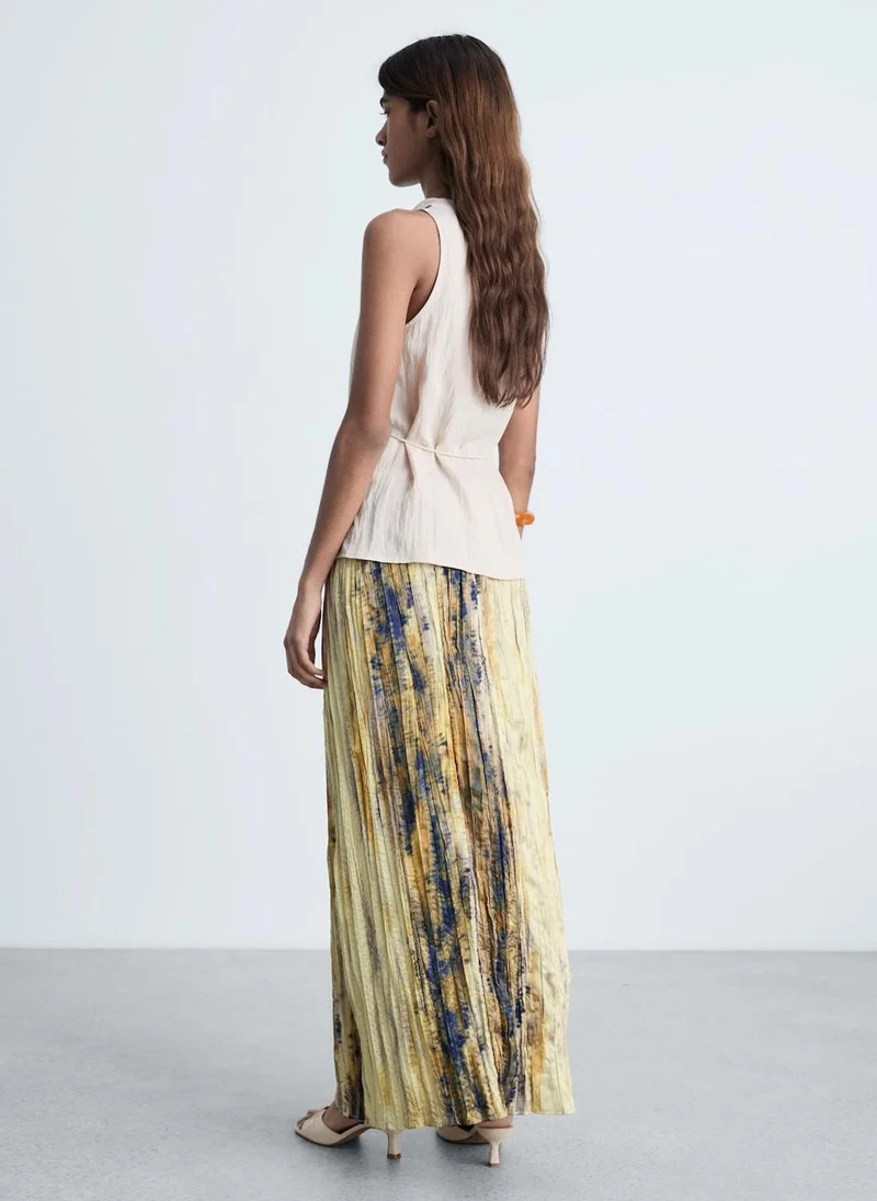 مانجو Long Satin Textured Skirt