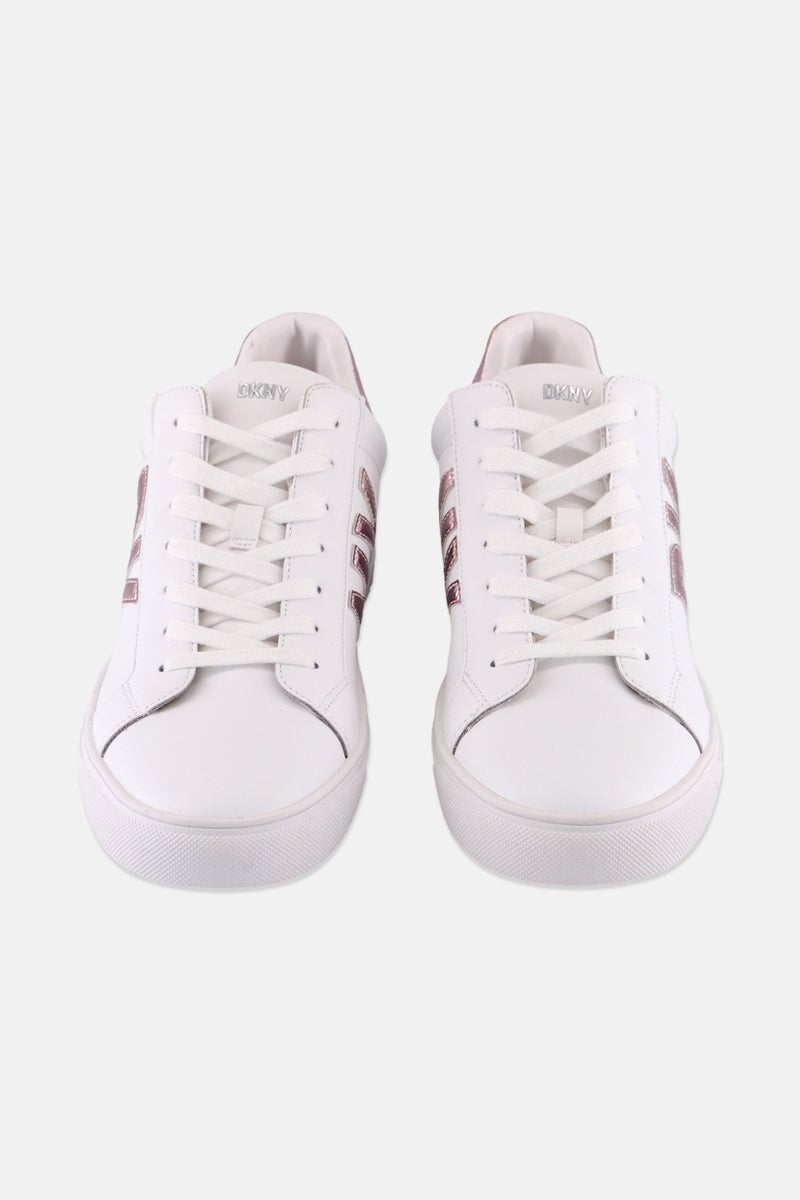 DKNY أحذية كاجوال نسائية متوسطة من أابيني، بيضاء، - Image 4