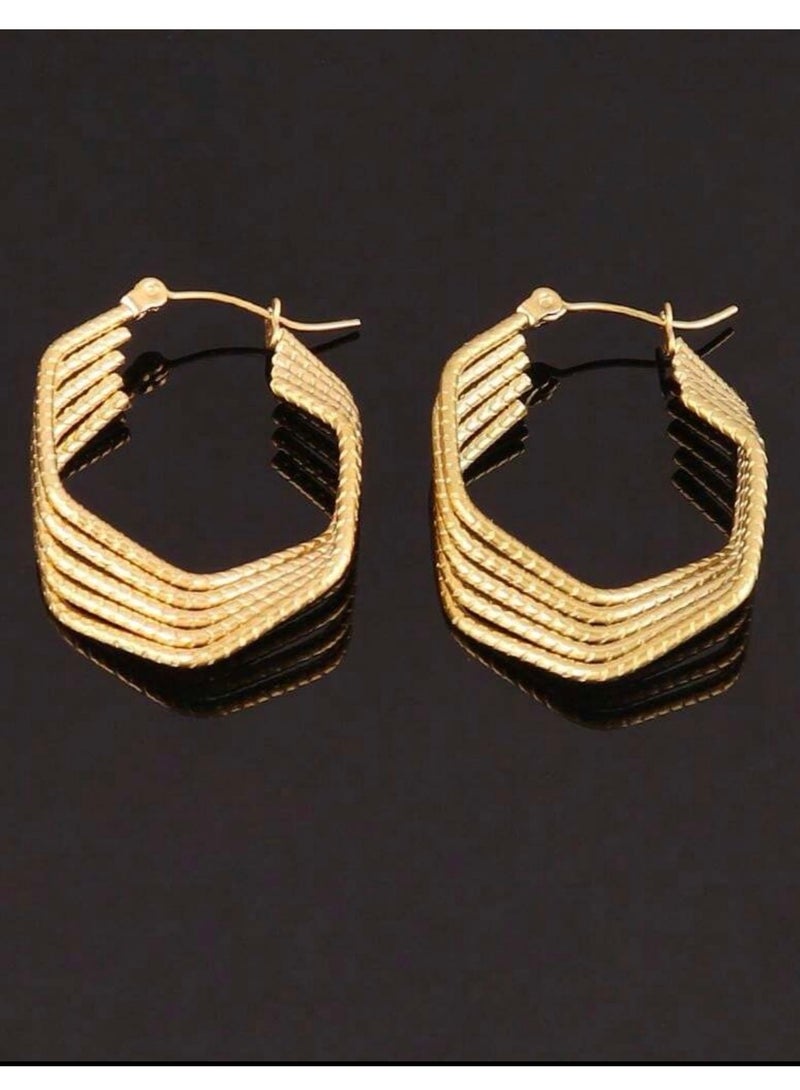 إيكوال حلق اذن نسائي أنيق مصنوع من الاستانلس ستيل ومطلي باللون الذهبي عيار 18 - Image 3