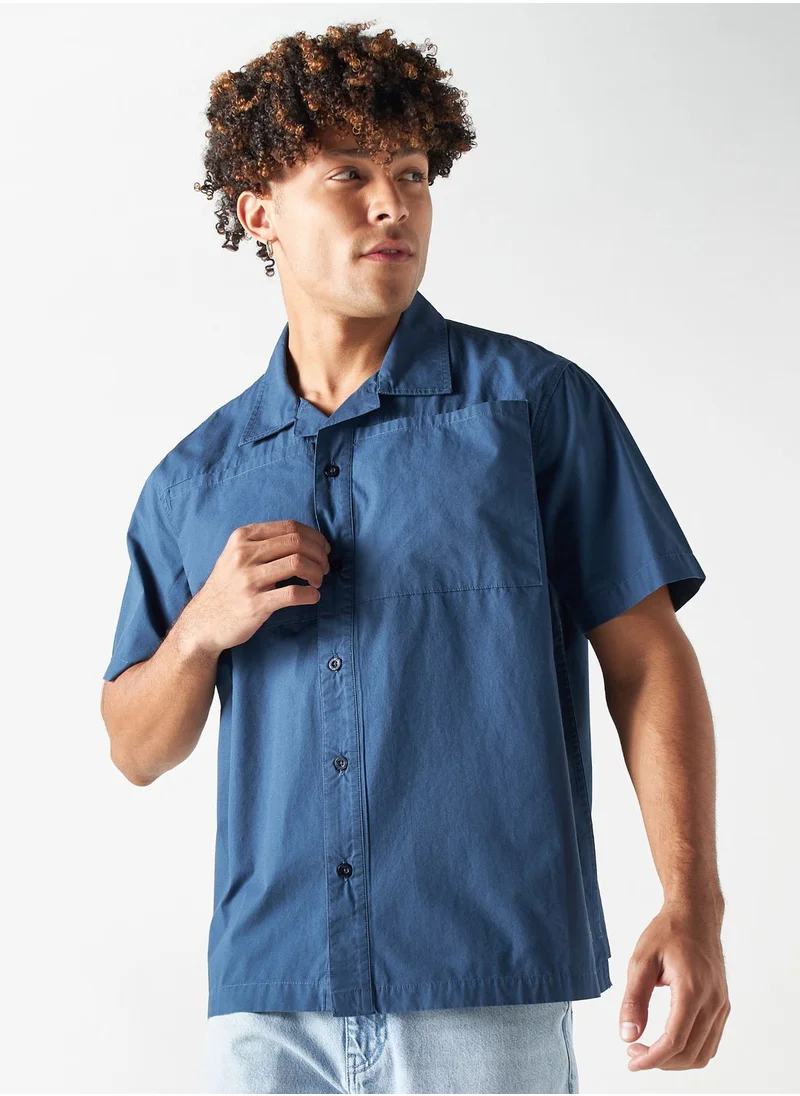 لي كوبر Essential Regular
  Fit Shirts