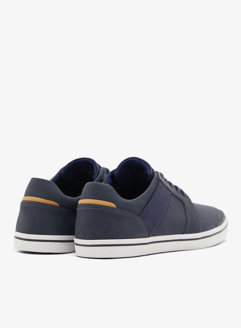 الدو سنيكرز بكاحل منخفض - Image 2