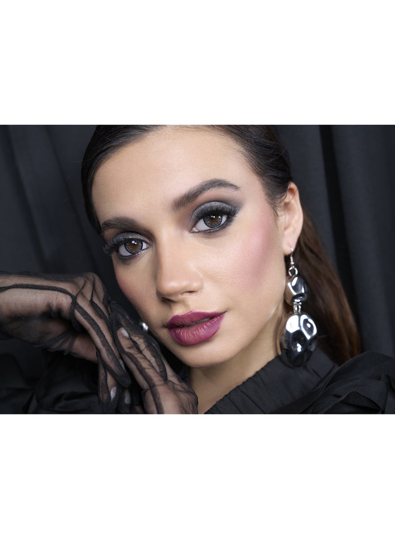 Amara Women Women's Color Contact Lens - Charcoal Gray  Monthly ( -4.00 ) - Image 4