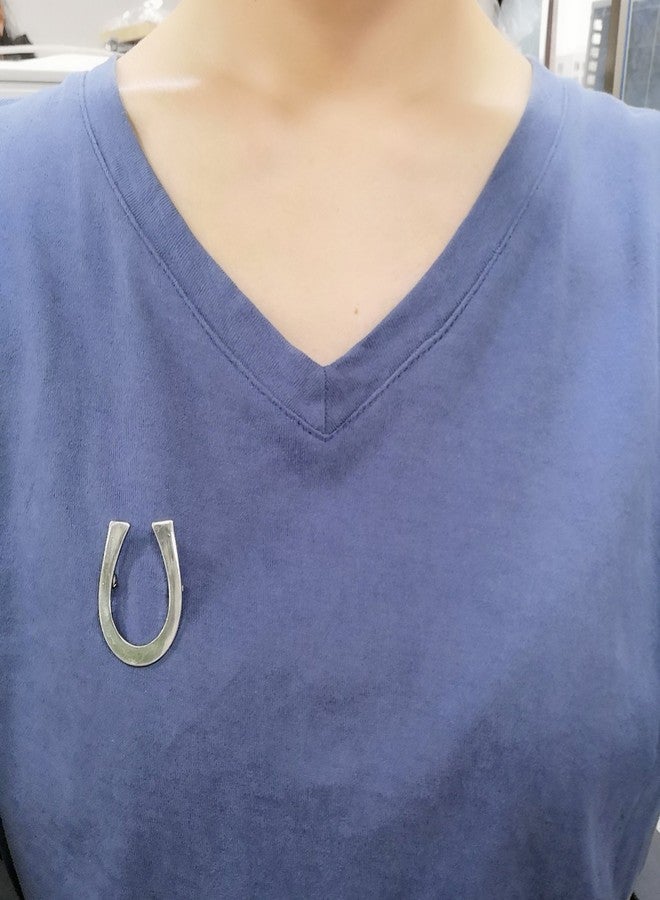 نوماندا بروش بسيط على شكل حدوة حصان محظوظة، دبوس طية صدر السترة على الطراز الغربي (فضي) - Image 5